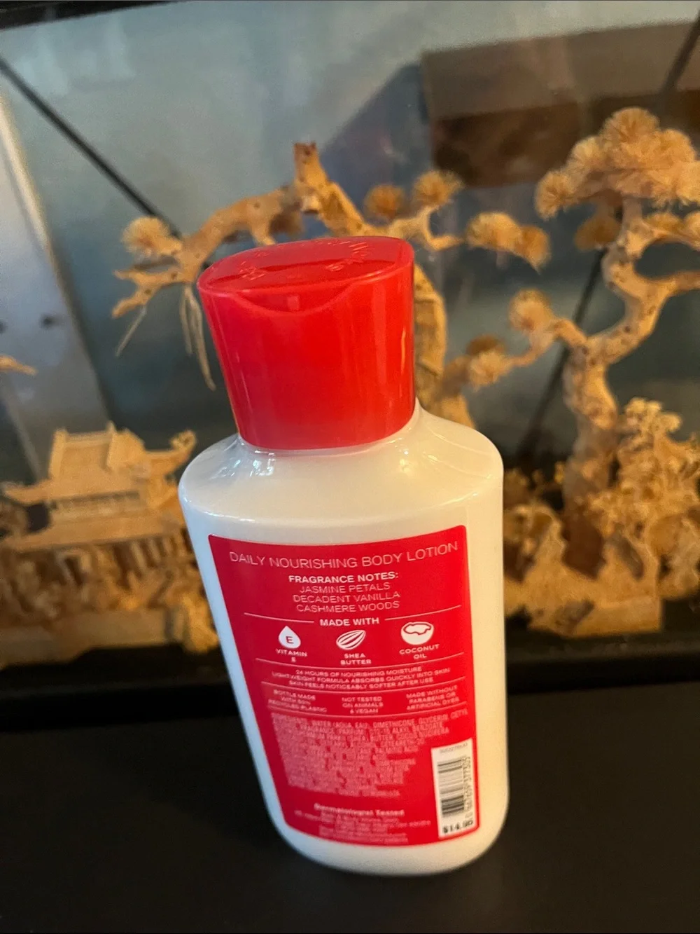 Bath & Body Works Forever Red Body Lotion - Red & White Bottle